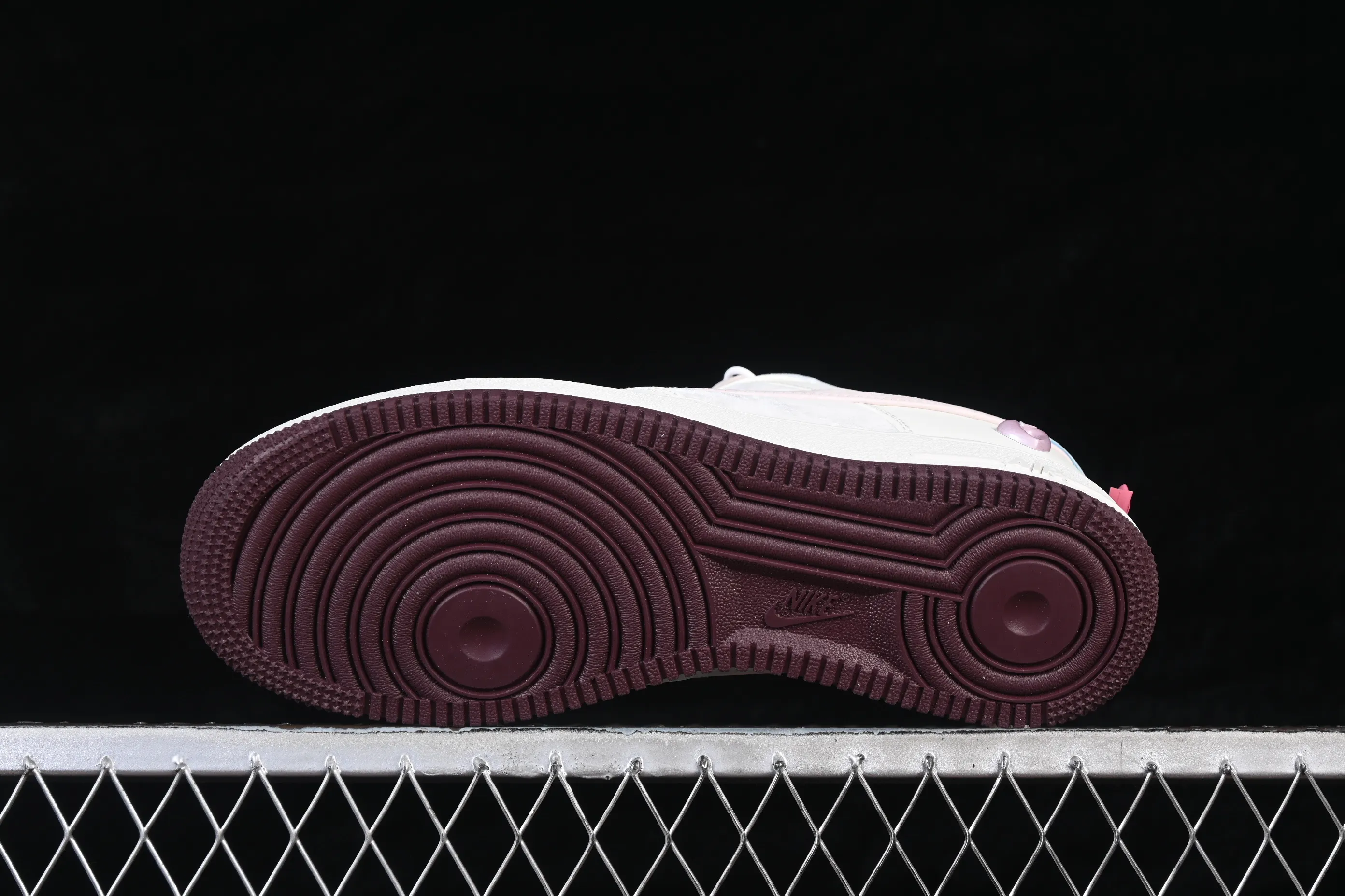 All categories Nk Air Force 1 Air Force series Nk Air Force 1 Low Air Force low-top Nike Air Force 1'07 Low Valentine's Day limited Air Force 1 low-top casual sneakers IQ4937-161